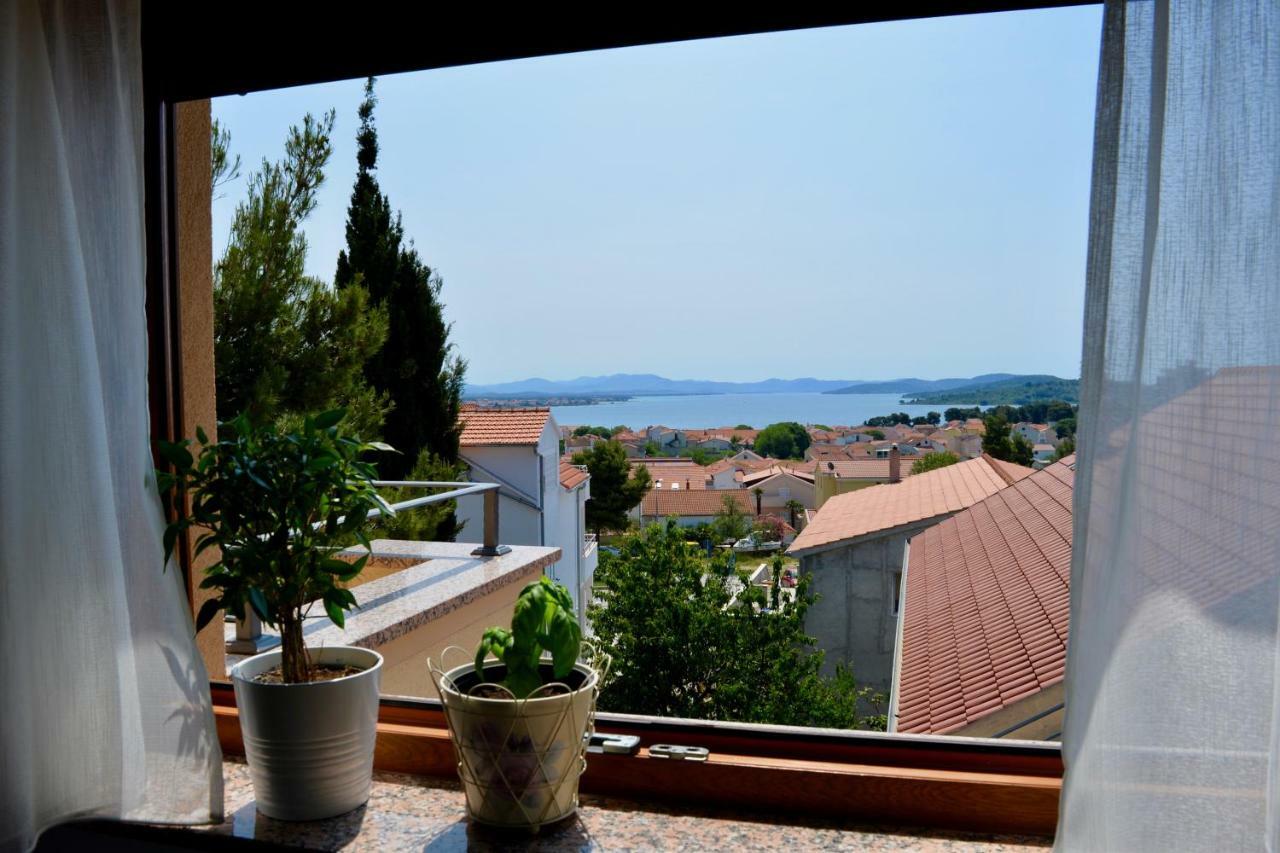 Iva Apartmani Vodice Extérieur photo